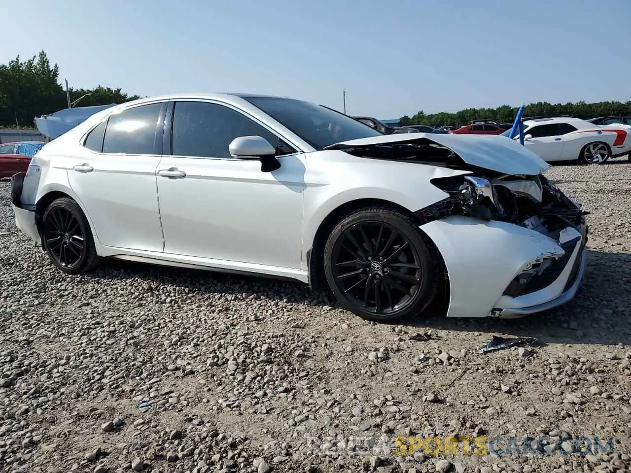 4 Photograph of a damaged car 4T1K61AK1MU569799 TOYOTA CAMRY 2021