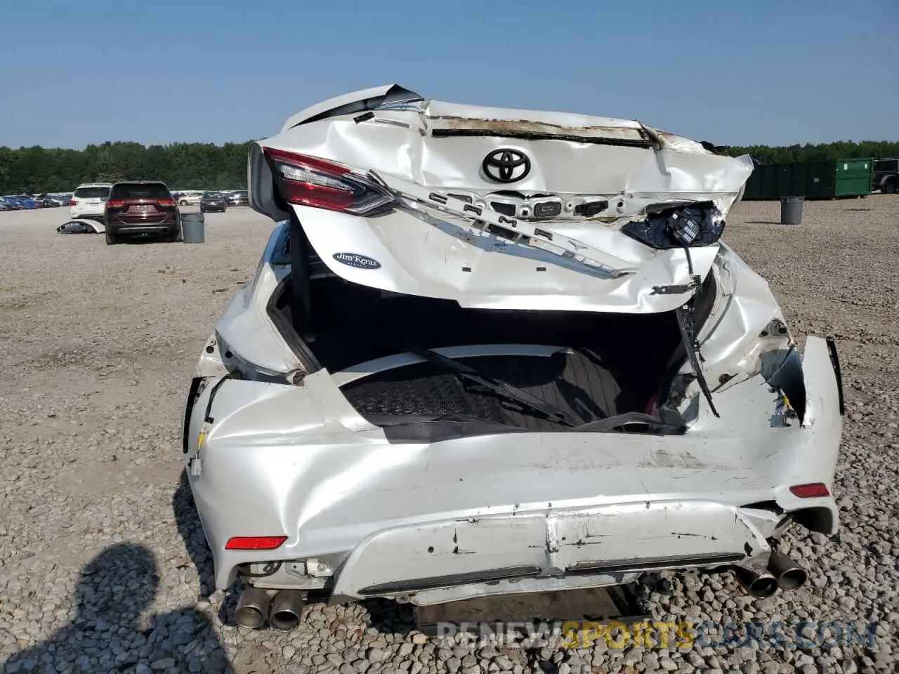 6 Photograph of a damaged car 4T1K61AK1MU569799 TOYOTA CAMRY 2021