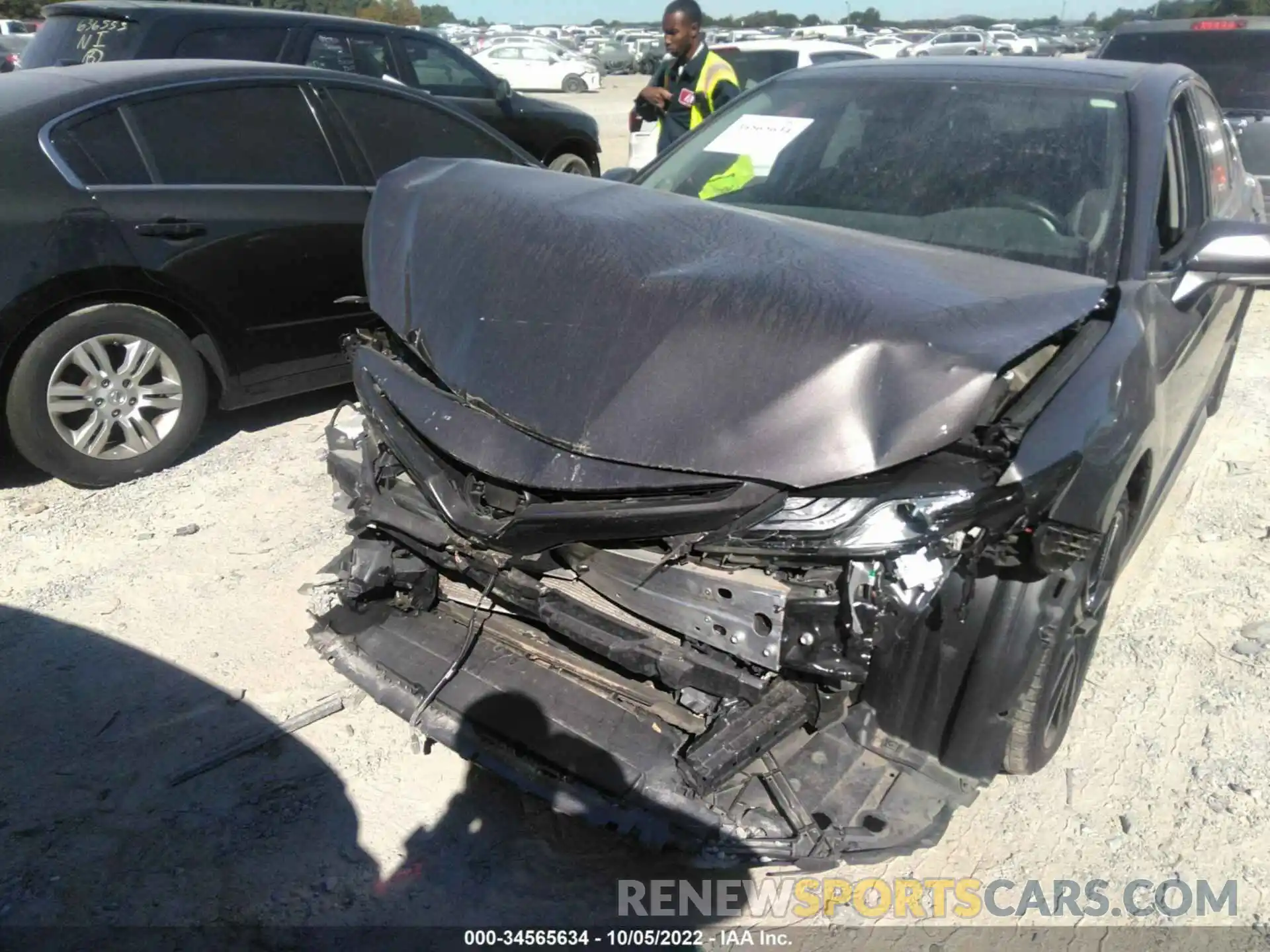 6 Photograph of a damaged car 4T1K61AK1MU585016 TOYOTA CAMRY 2021