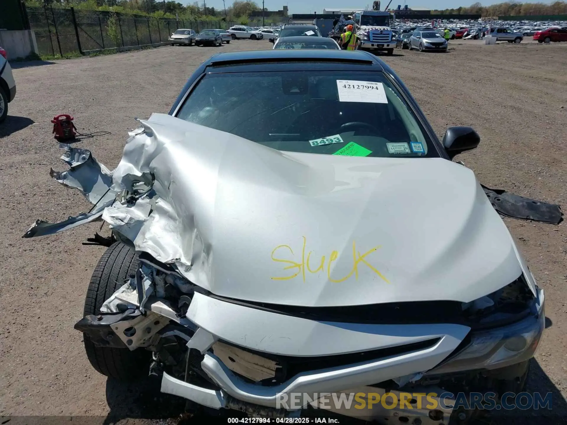 12 Photograph of a damaged car 4T1K61AK2MU408023 TOYOTA CAMRY 2021