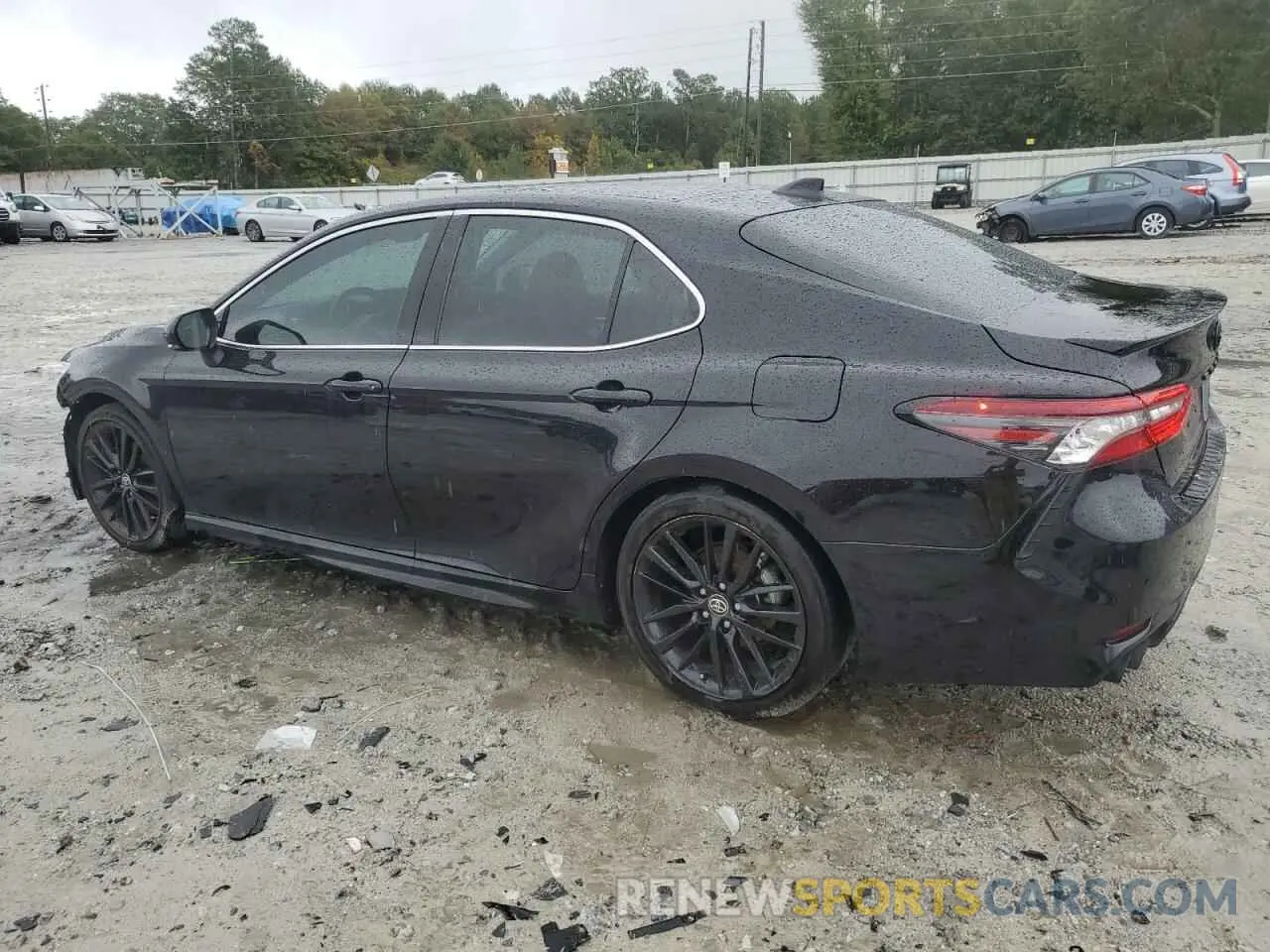 2 Photograph of a damaged car 4T1K61AK2MU412590 TOYOTA CAMRY 2021