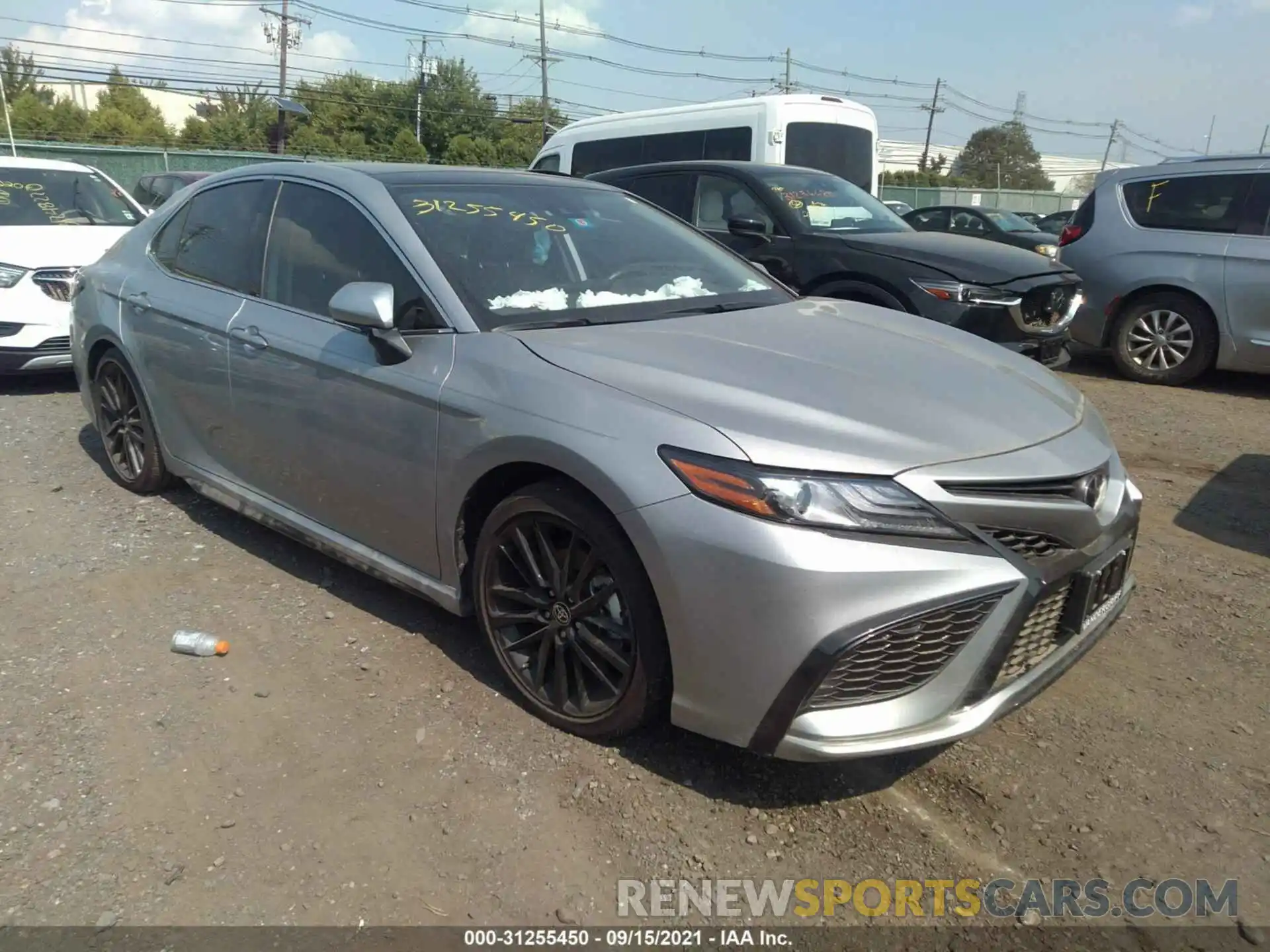 1 Photograph of a damaged car 4T1K61AK2MU419636 TOYOTA CAMRY 2021