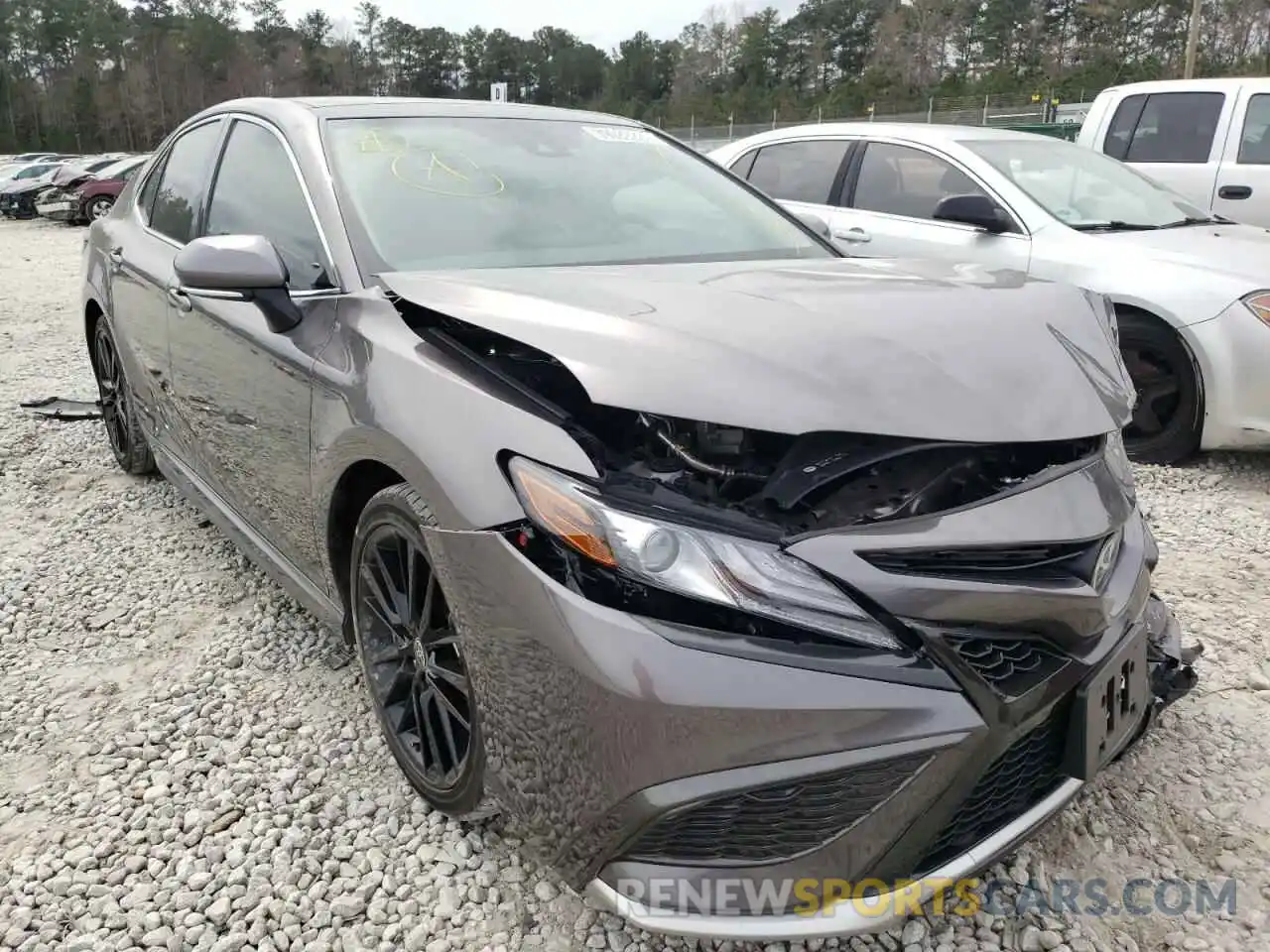 1 Photograph of a damaged car 4T1K61AK2MU425890 TOYOTA CAMRY 2021