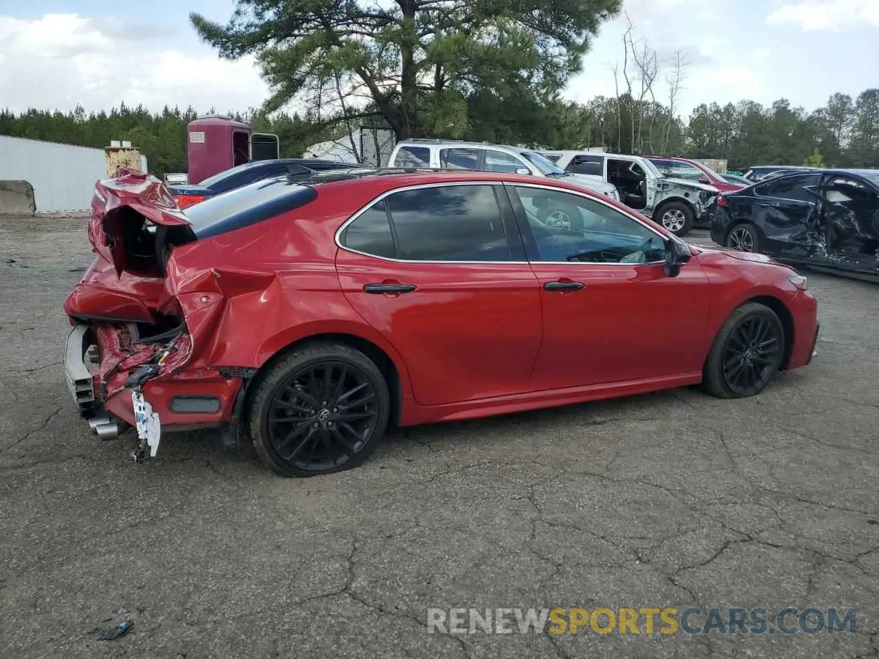 3 Photograph of a damaged car 4T1K61AK2MU437294 TOYOTA CAMRY 2021