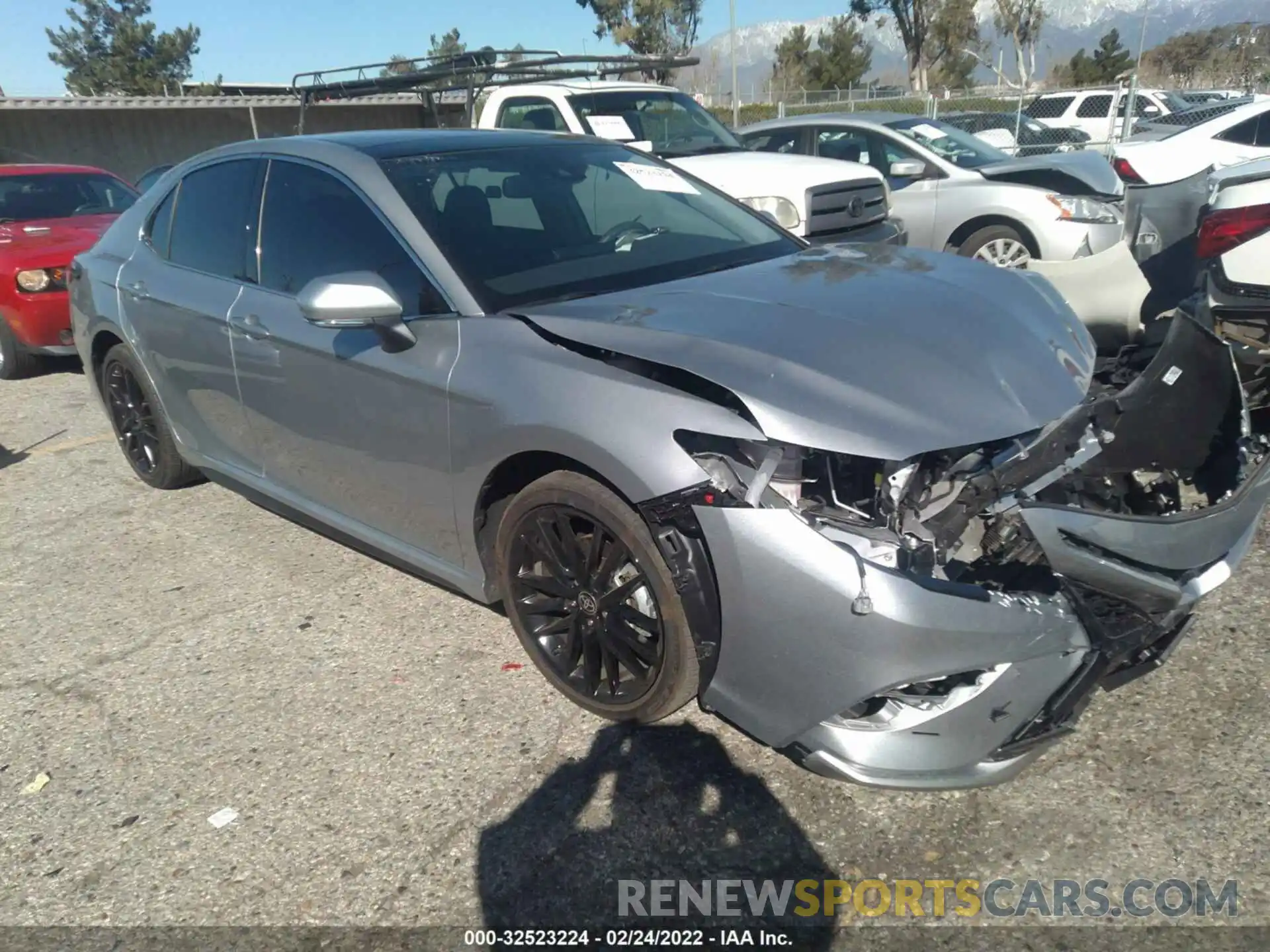 1 Photograph of a damaged car 4T1K61AK2MU466634 TOYOTA CAMRY 2021