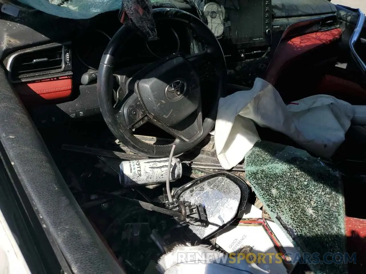 8 Photograph of a damaged car 4T1K61AK2MU520711 TOYOTA CAMRY 2021