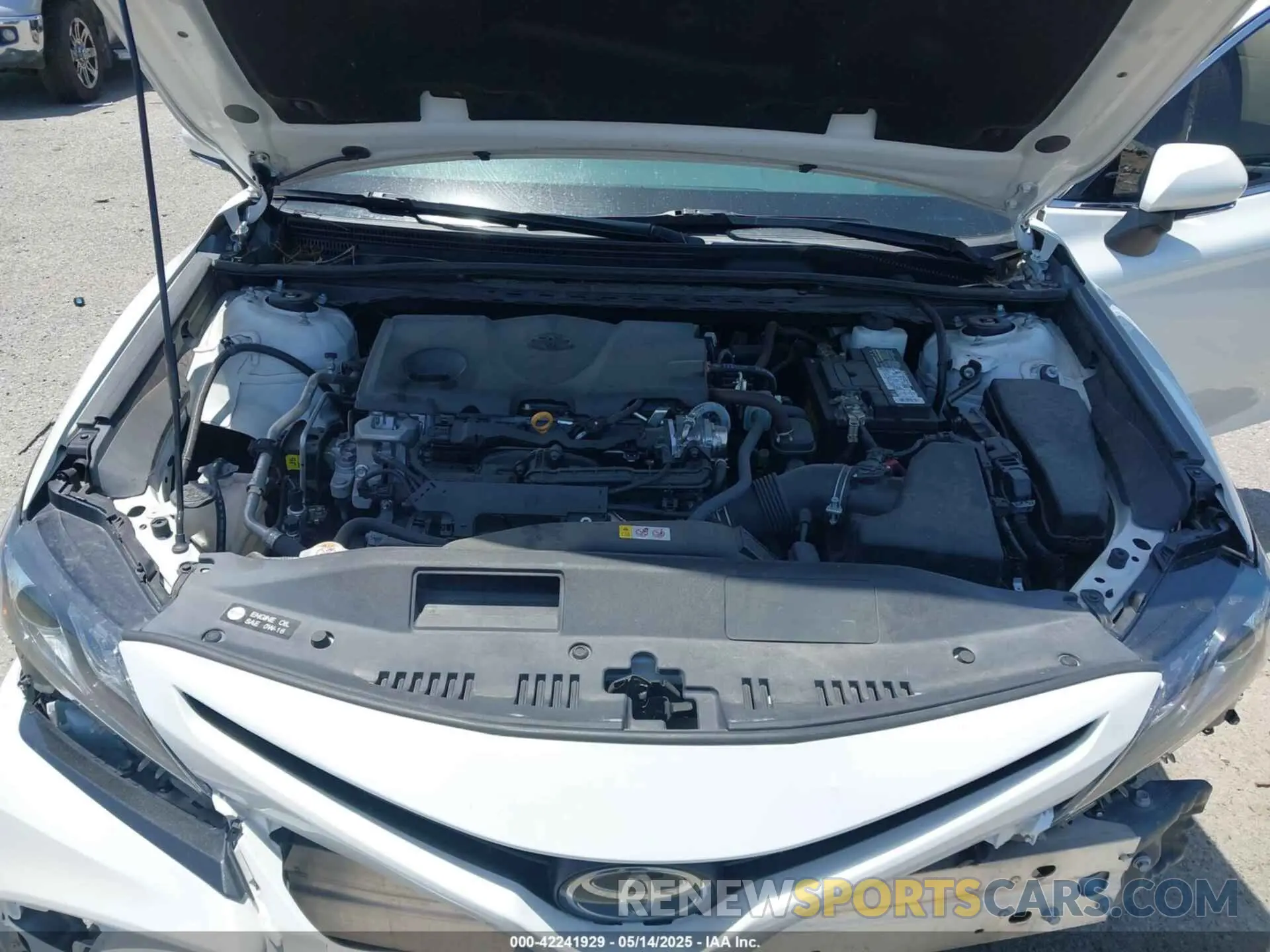 10 Photograph of a damaged car 4T1K61AK3MU473351 TOYOTA CAMRY 2021