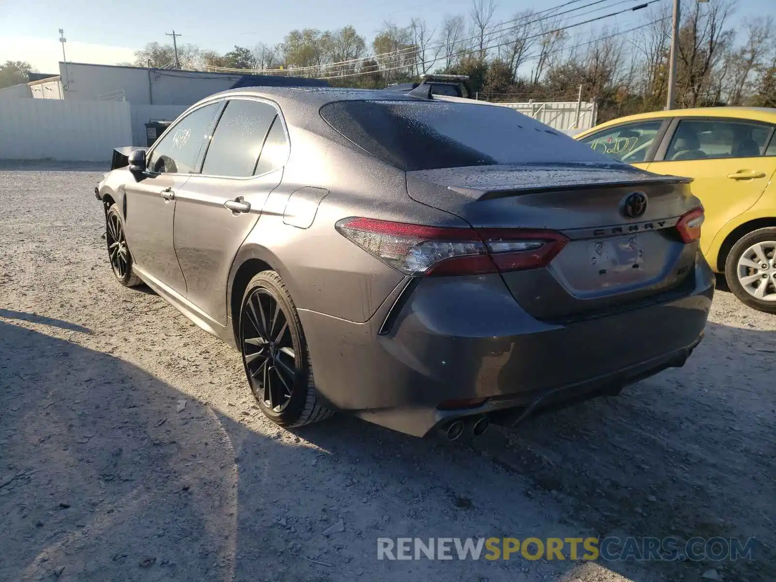 3 Photograph of a damaged car 4T1K61AK3MU476556 TOYOTA CAMRY 2021