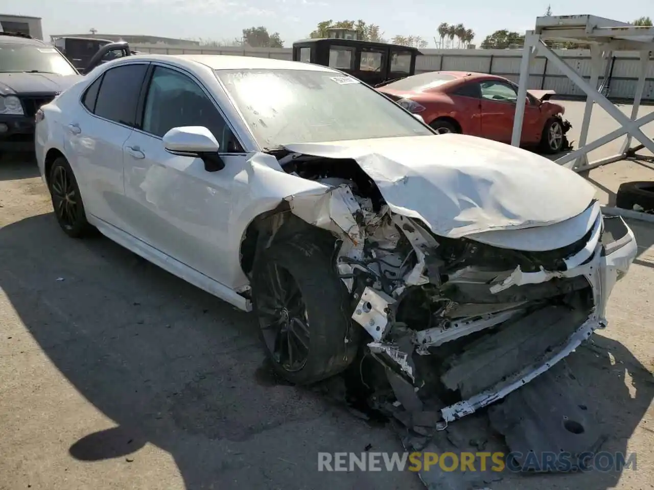 1 Photograph of a damaged car 4T1K61AK3MU511760 TOYOTA CAMRY 2021