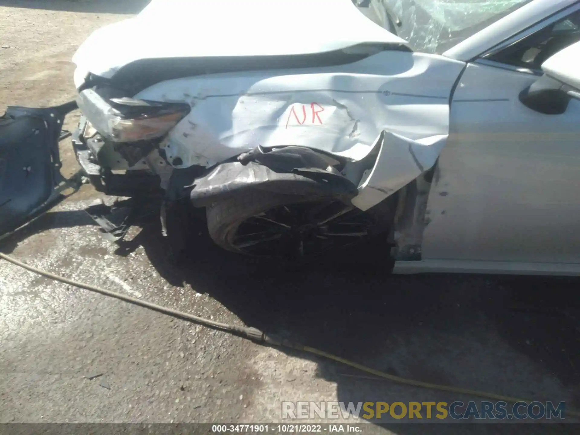 12 Photograph of a damaged car 4T1K61AK3MU534004 TOYOTA CAMRY 2021