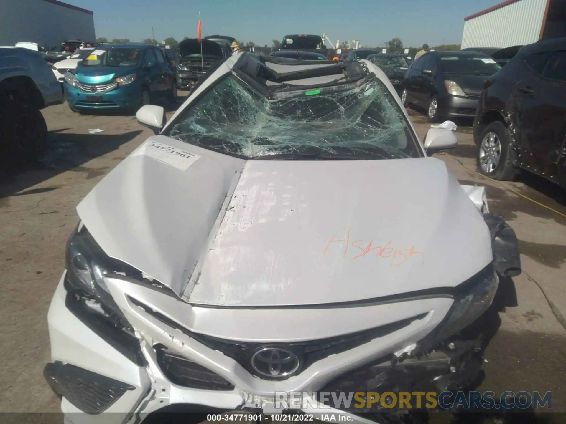 6 Photograph of a damaged car 4T1K61AK3MU534004 TOYOTA CAMRY 2021