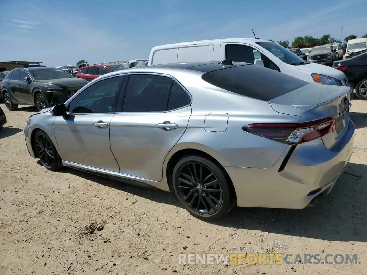 2 Photograph of a damaged car 4T1K61AK3MU534794 TOYOTA CAMRY 2021