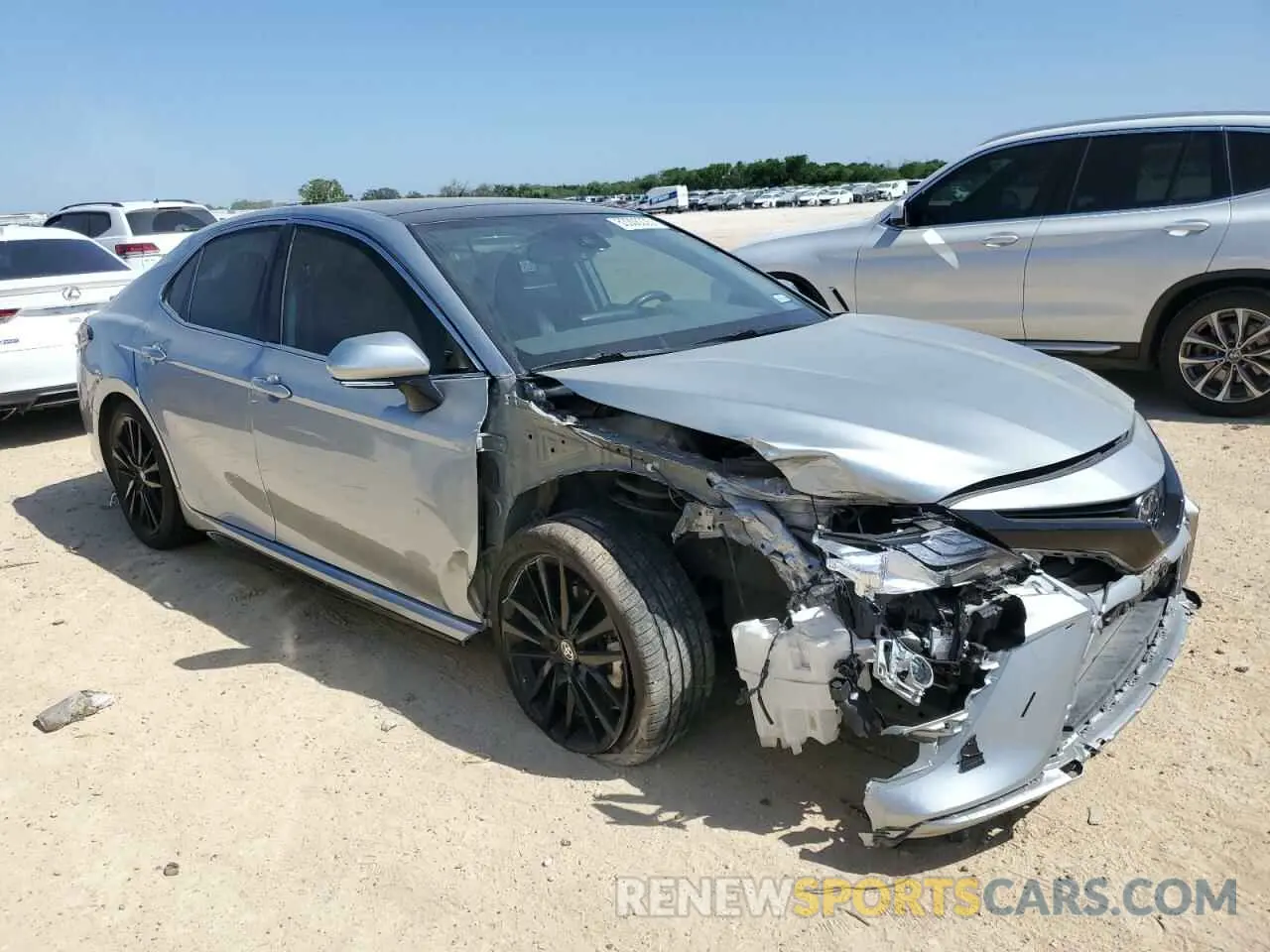 4 Photograph of a damaged car 4T1K61AK3MU534794 TOYOTA CAMRY 2021