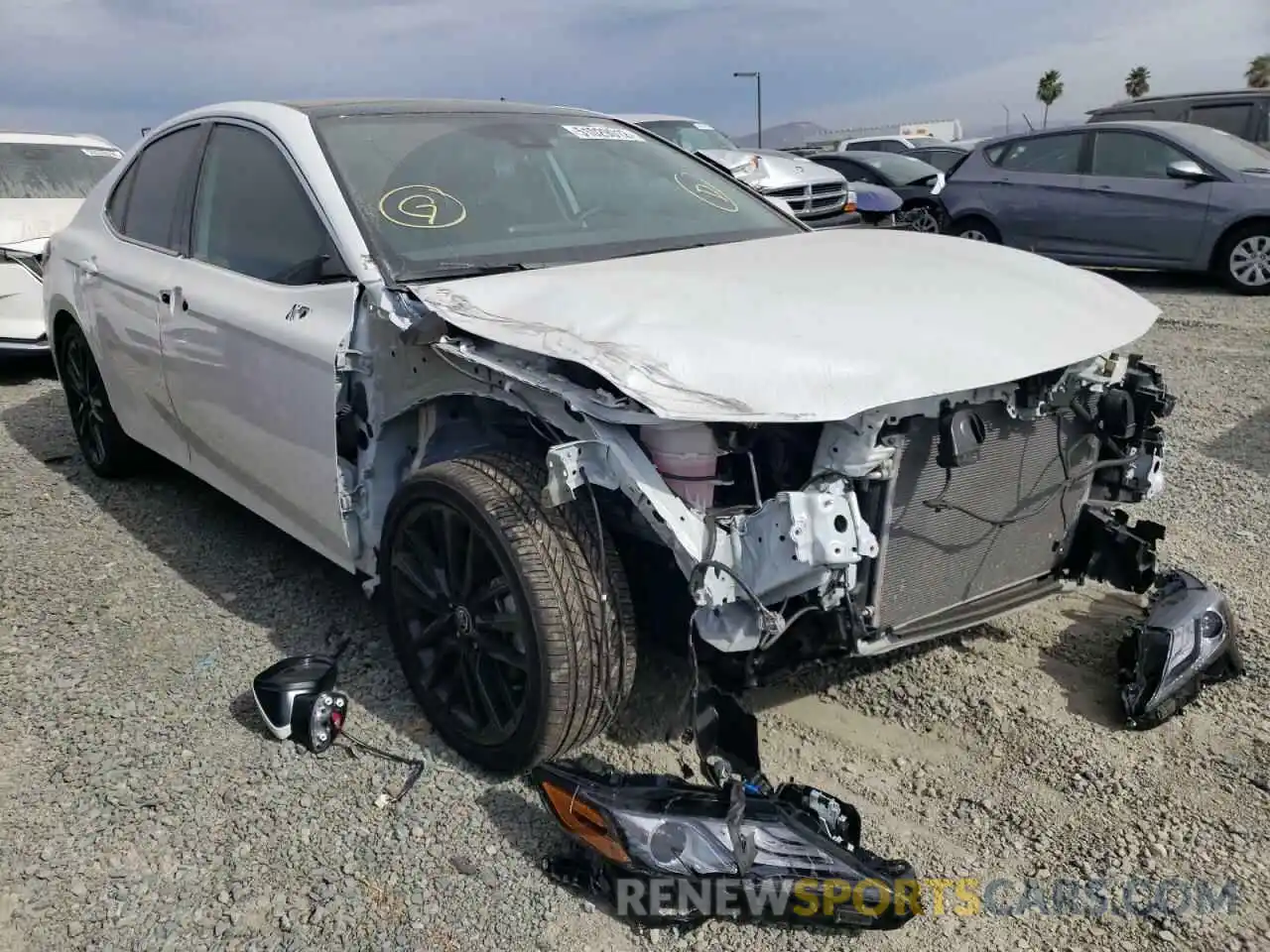 1 Photograph of a damaged car 4T1K61AK3MU554141 TOYOTA CAMRY 2021