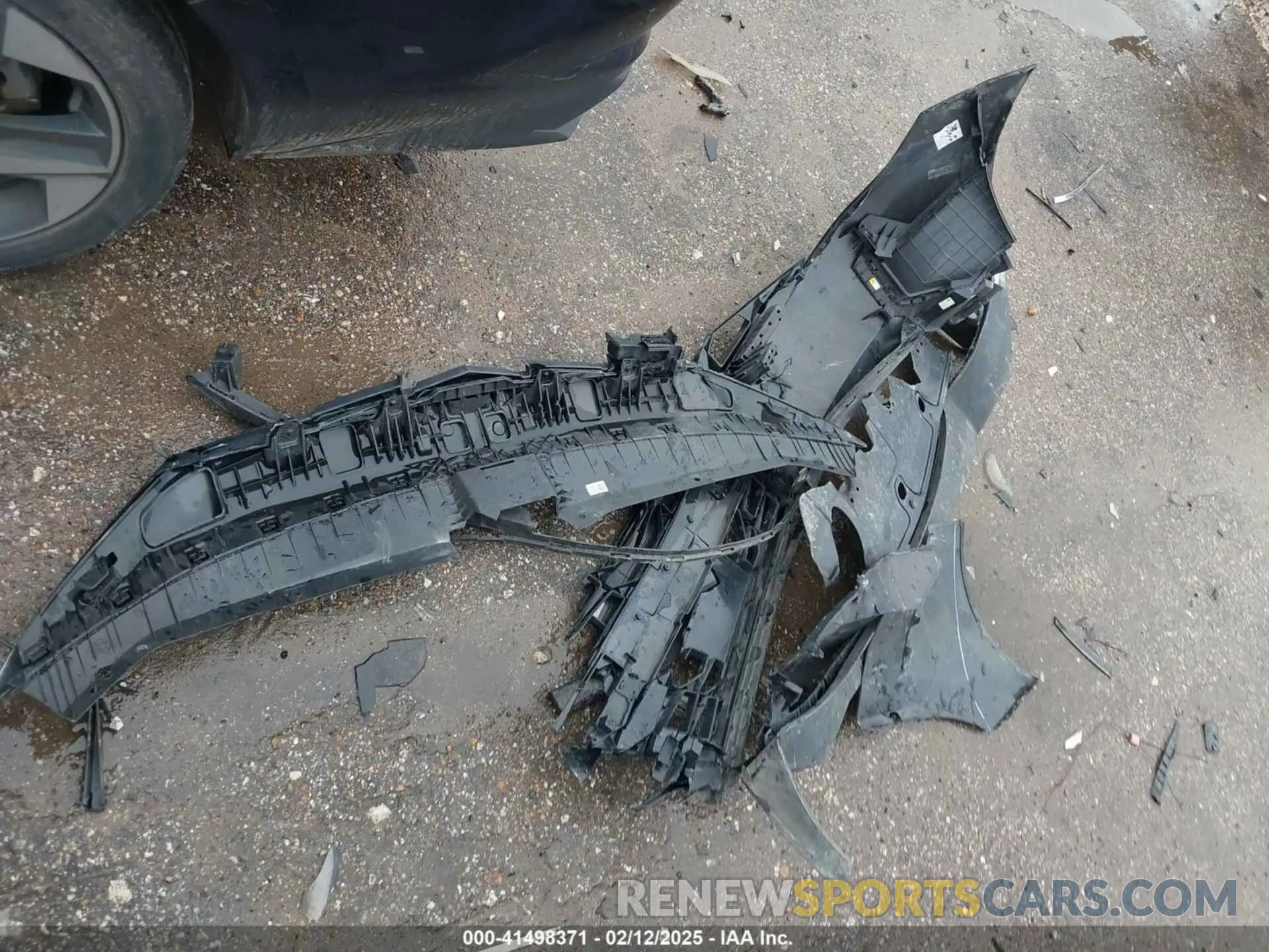 12 Photograph of a damaged car 4T1K61AK3MU604777 TOYOTA CAMRY 2021