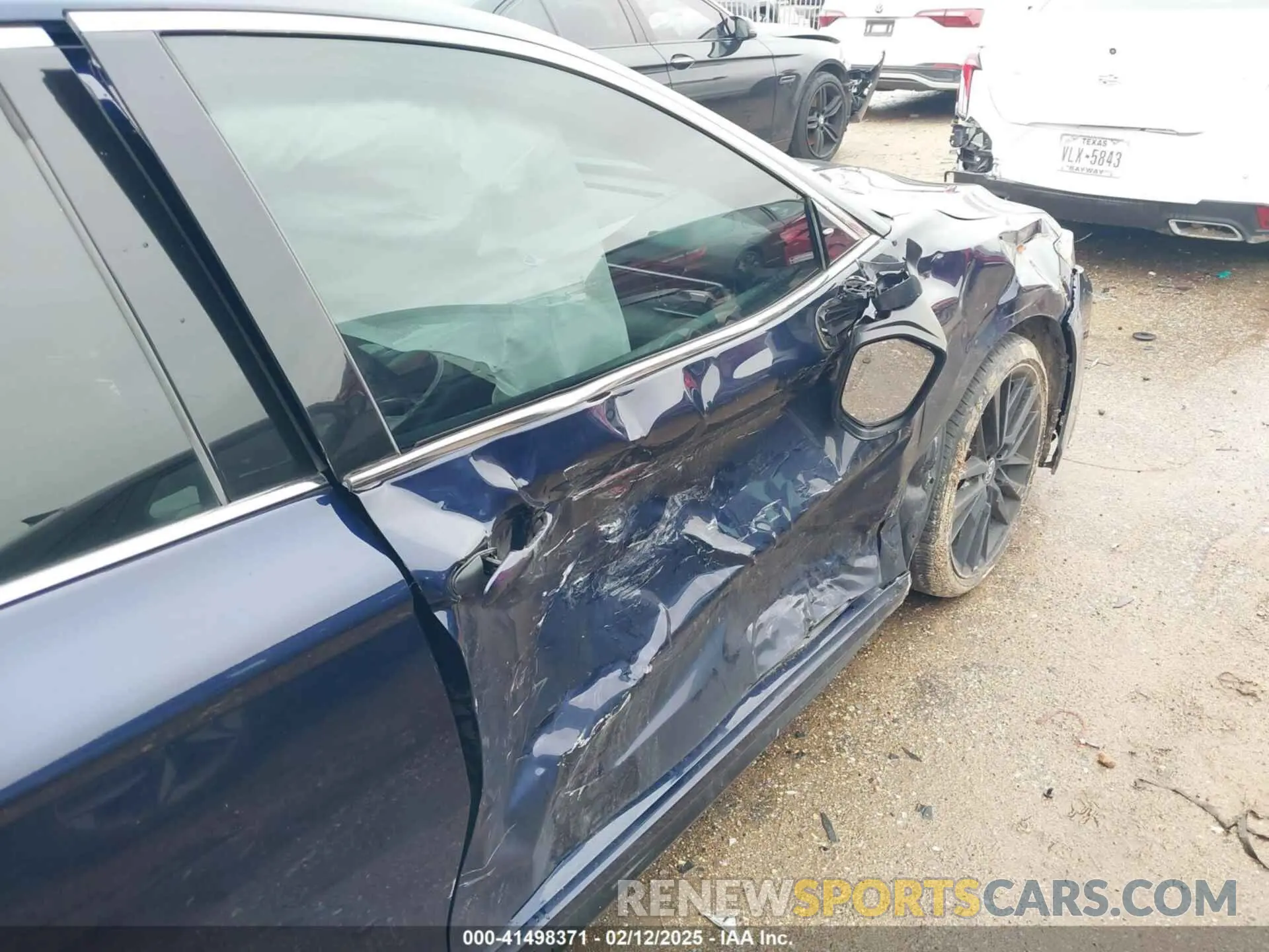 6 Photograph of a damaged car 4T1K61AK3MU604777 TOYOTA CAMRY 2021