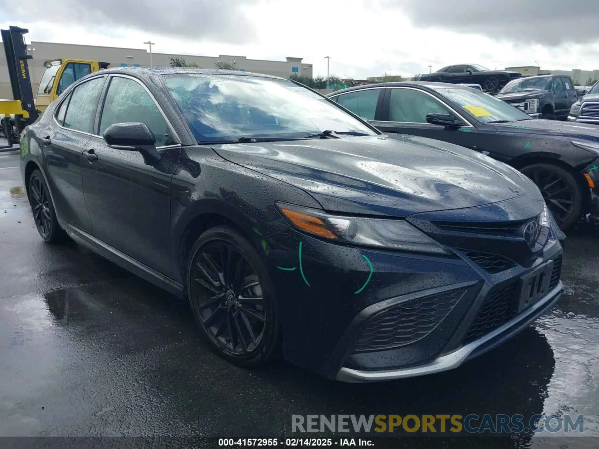 1 Photograph of a damaged car 4T1K61AK3MU614869 TOYOTA CAMRY 2021