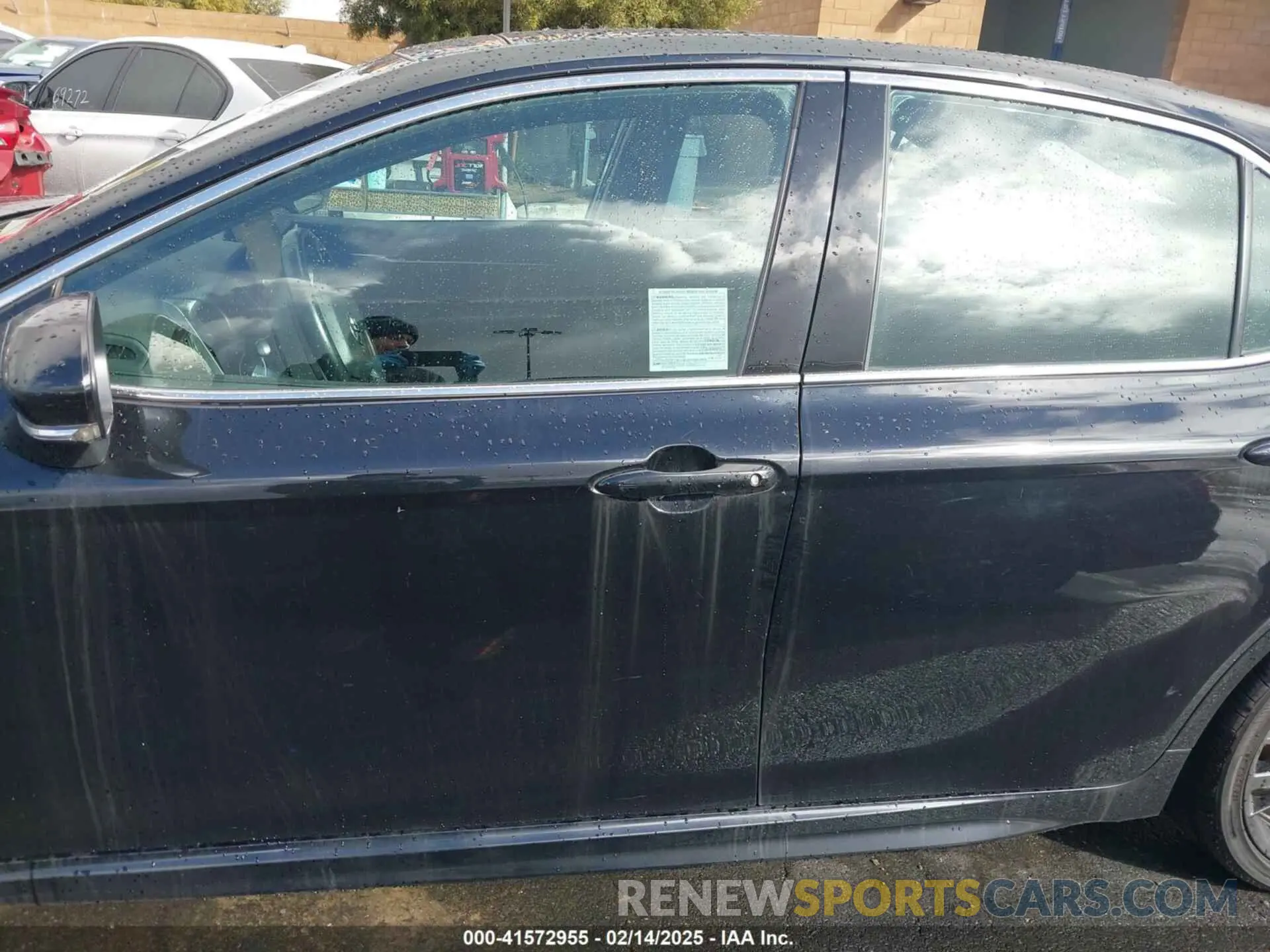 14 Photograph of a damaged car 4T1K61AK3MU614869 TOYOTA CAMRY 2021