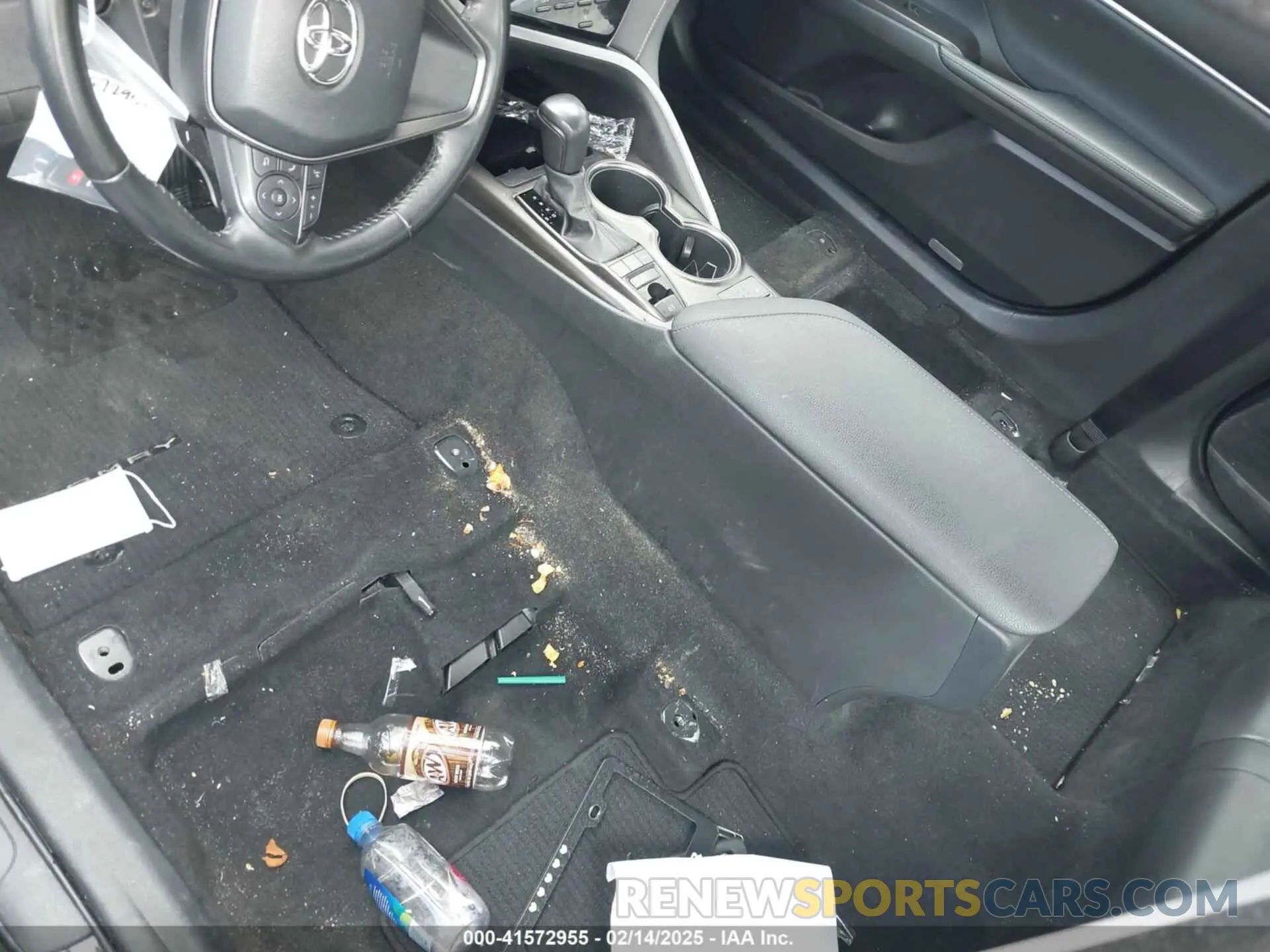 6 Photograph of a damaged car 4T1K61AK3MU614869 TOYOTA CAMRY 2021