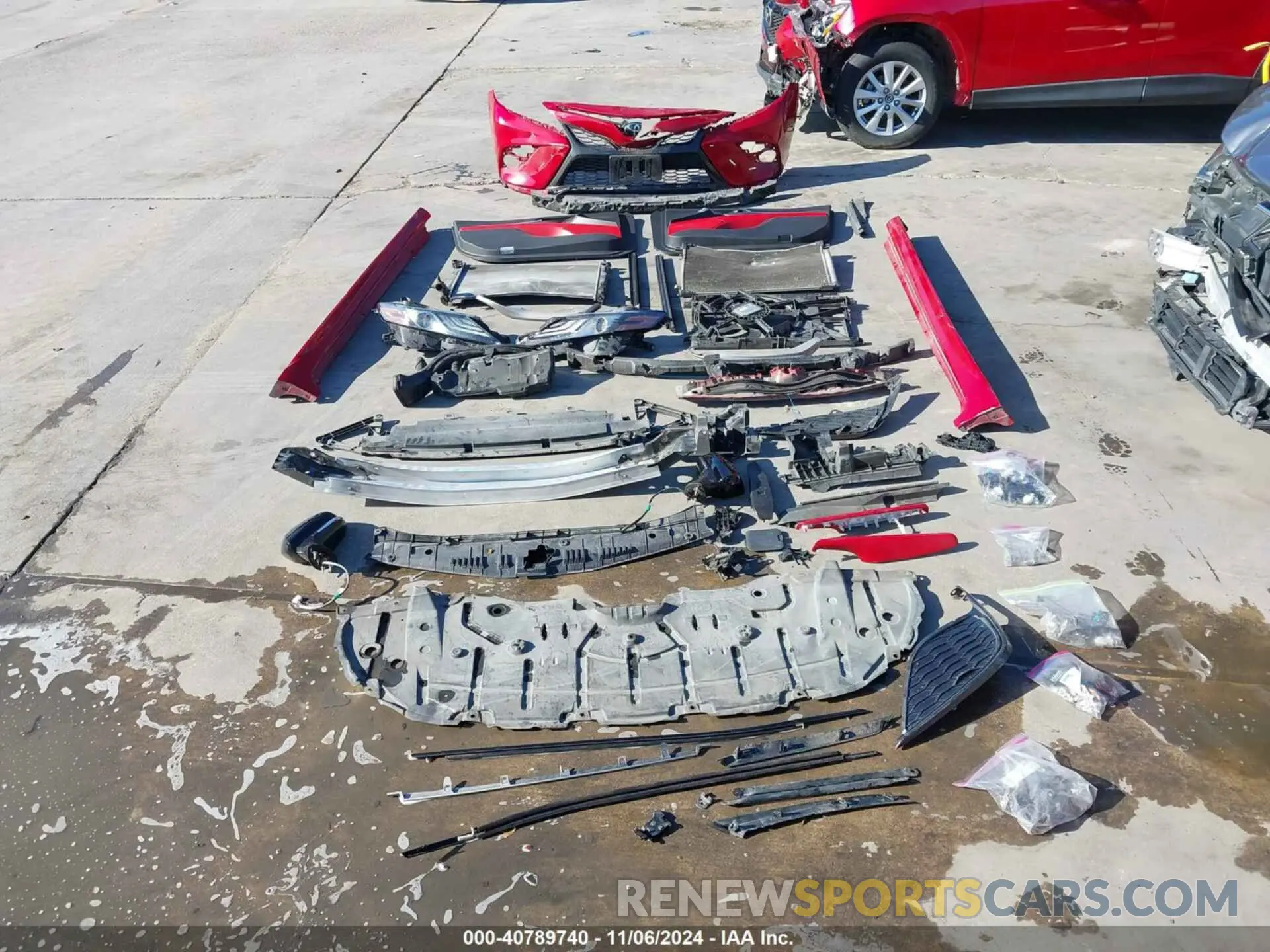 12 Photograph of a damaged car 4T1K61AK4MU418200 TOYOTA CAMRY 2021