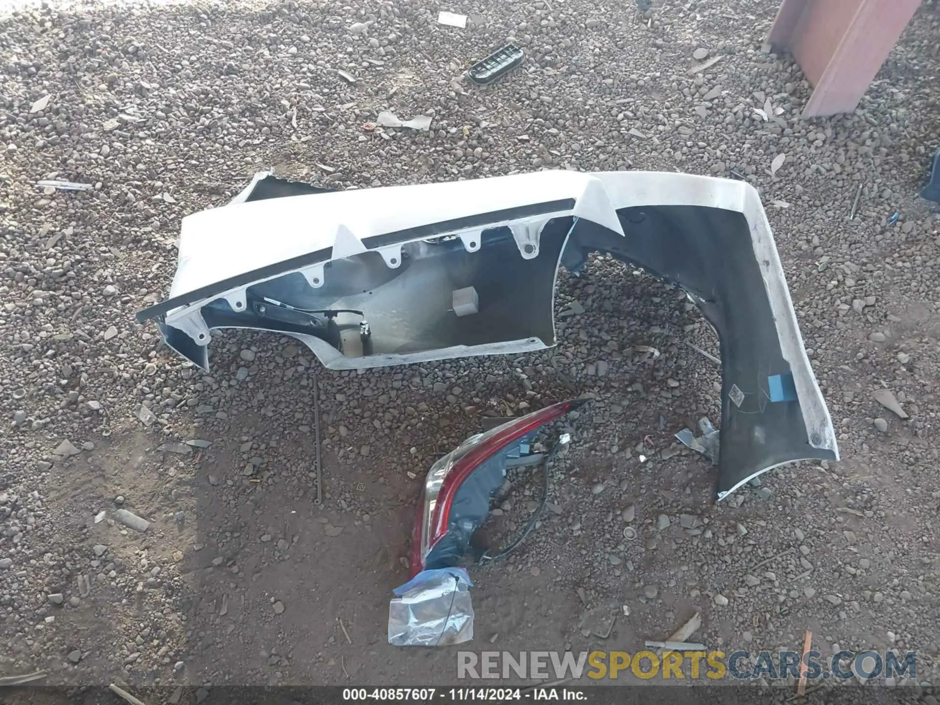 12 Photograph of a damaged car 4T1K61AK4MU474413 TOYOTA CAMRY 2021