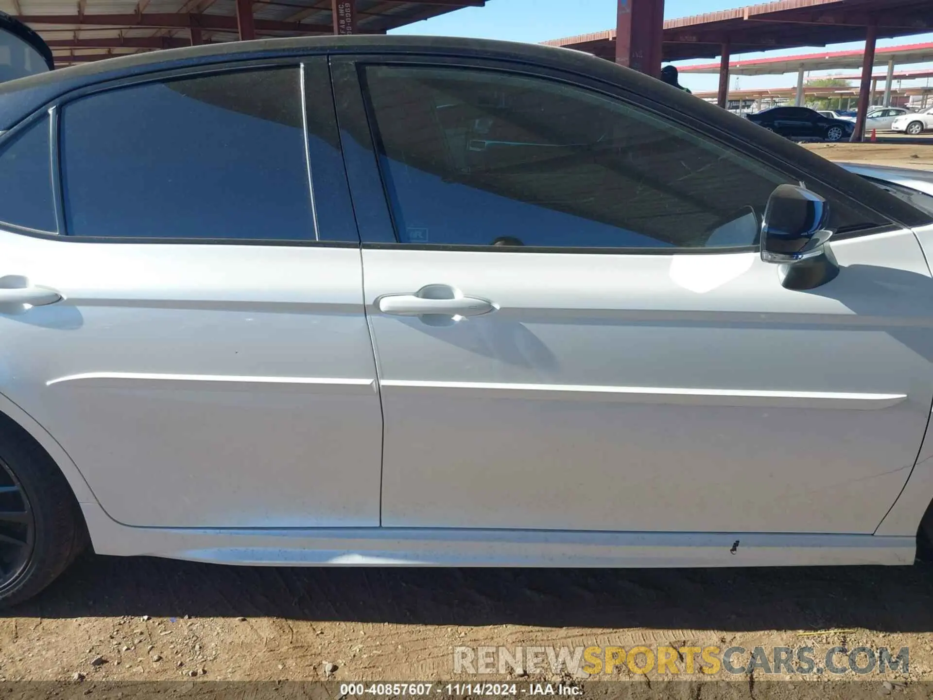 14 Photograph of a damaged car 4T1K61AK4MU474413 TOYOTA CAMRY 2021