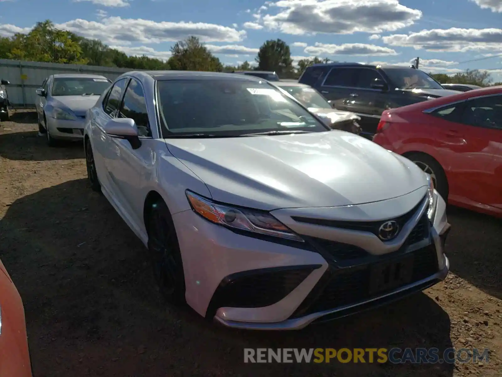 1 Photograph of a damaged car 4T1K61AK4MU484455 TOYOTA CAMRY 2021