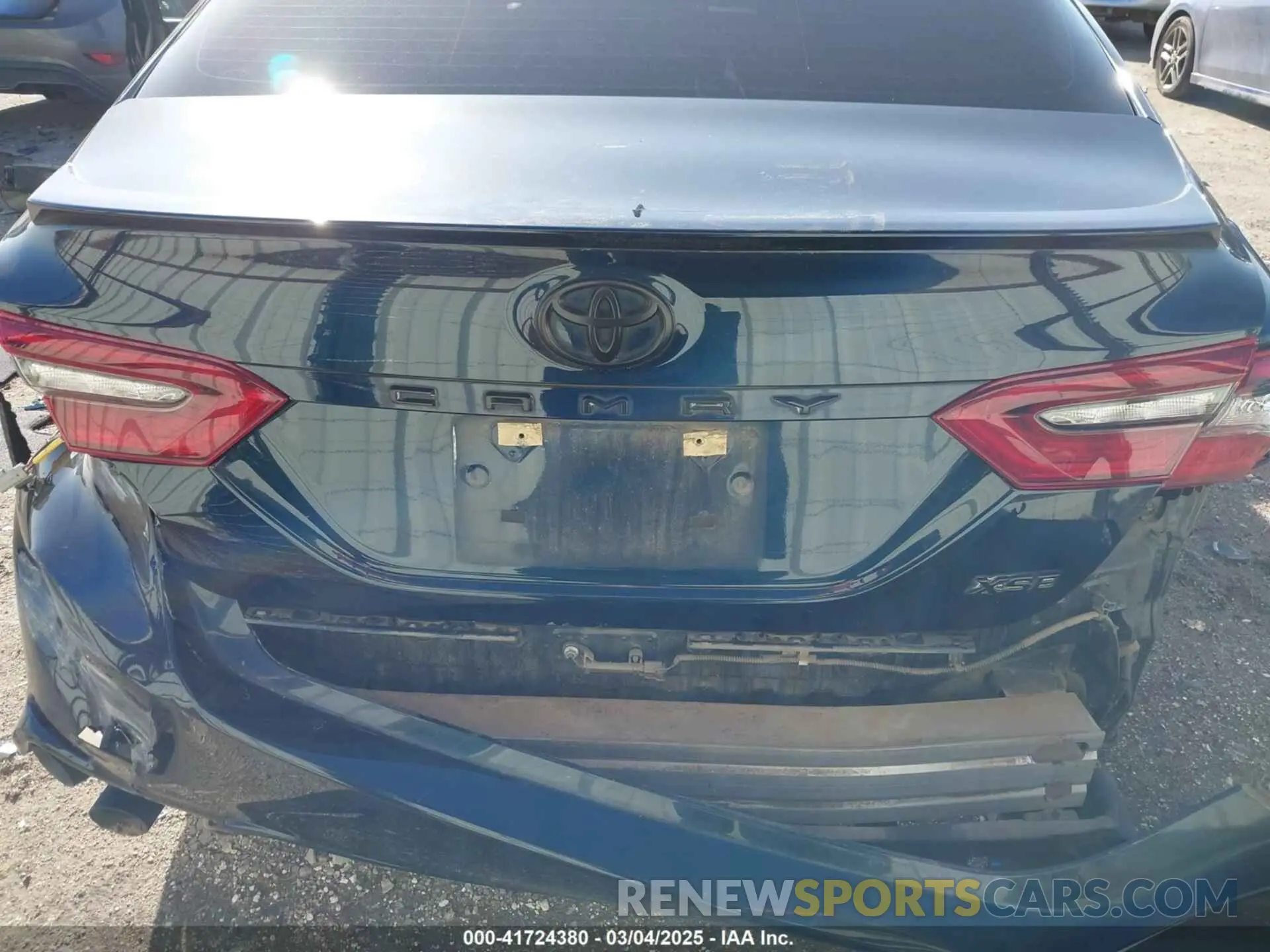 6 Photograph of a damaged car 4T1K61AK4MU551118 TOYOTA CAMRY 2021