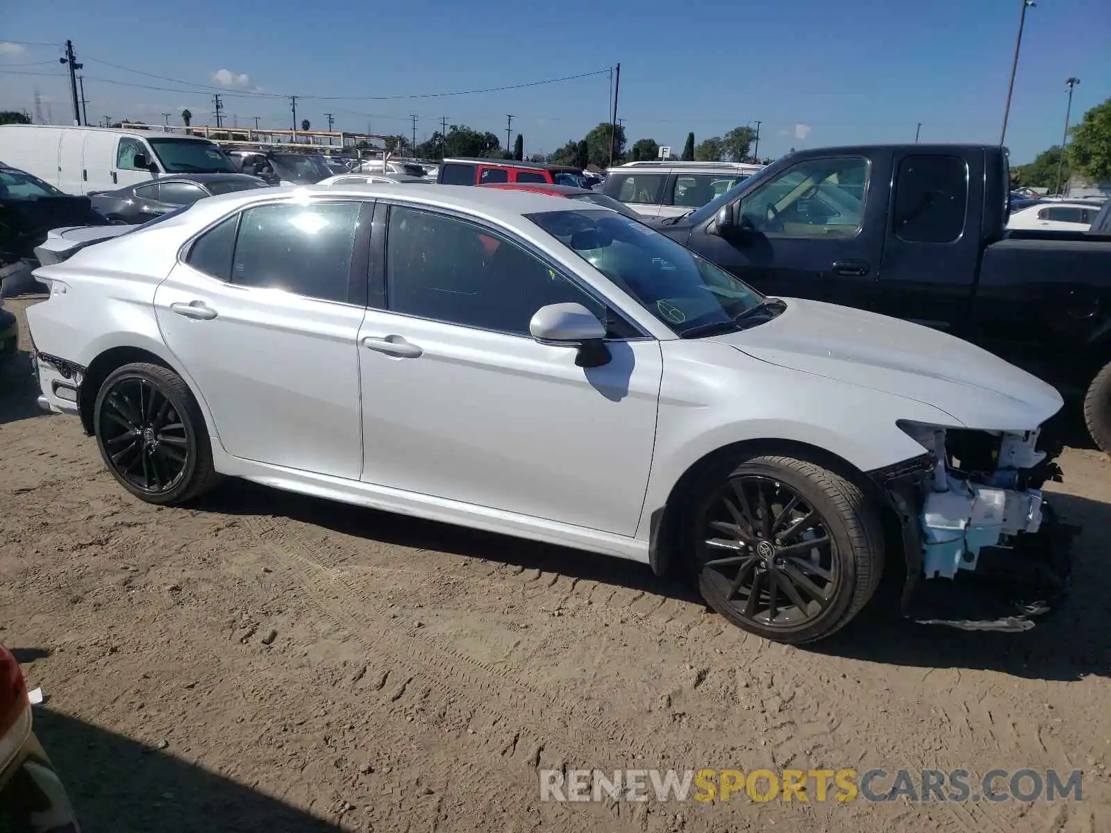 9 Photograph of a damaged car 4T1K61AK4MU601919 TOYOTA CAMRY 2021