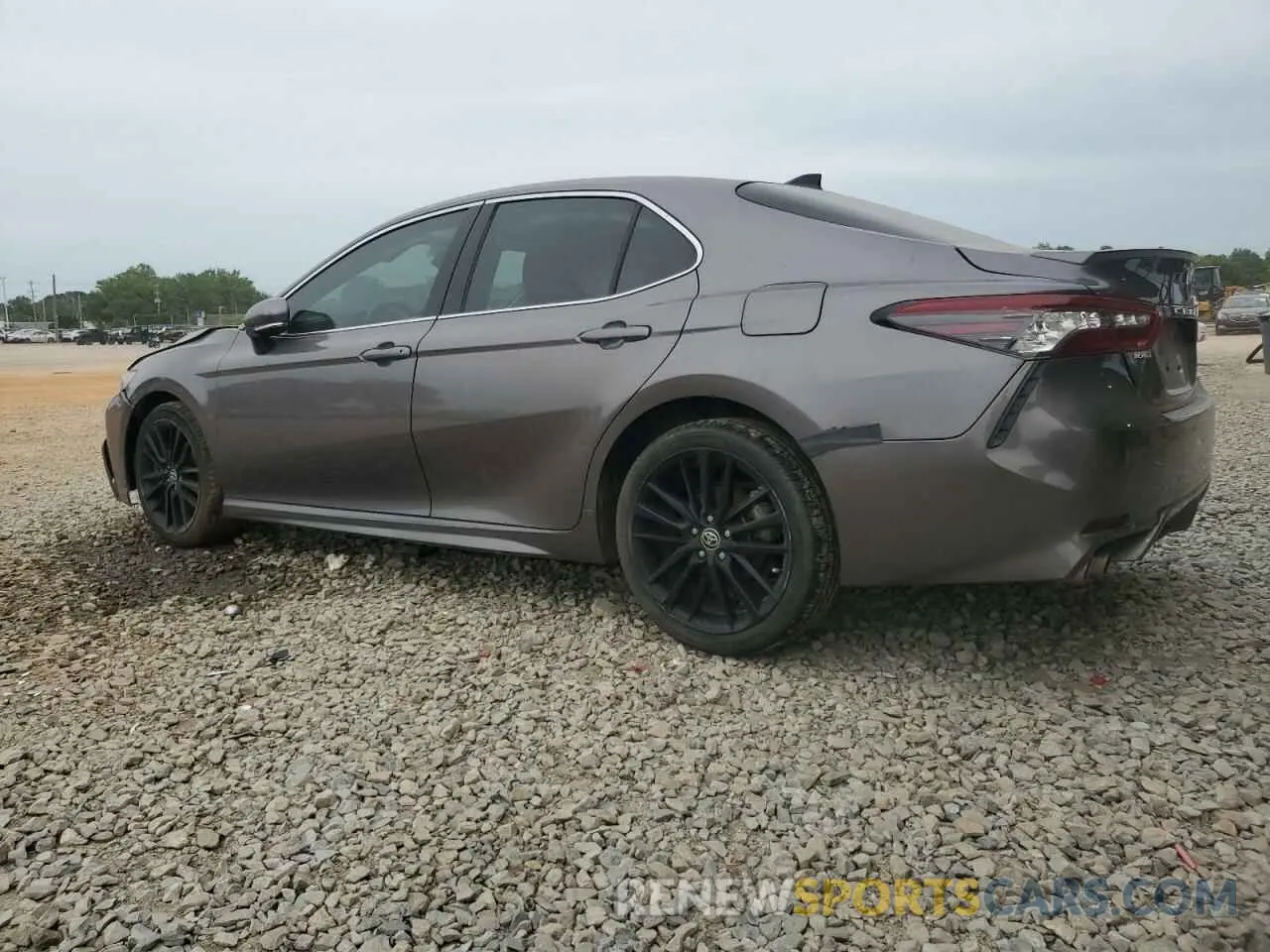 3 Photograph of a damaged car 4T1K61AK4MU614055 TOYOTA CAMRY 2021