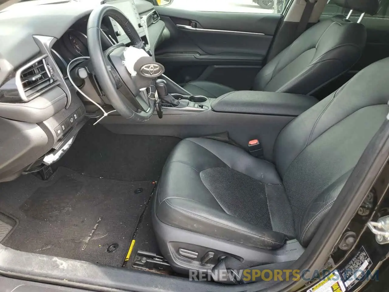 7 Photograph of a damaged car 4T1K61AK5MU406394 TOYOTA CAMRY 2021