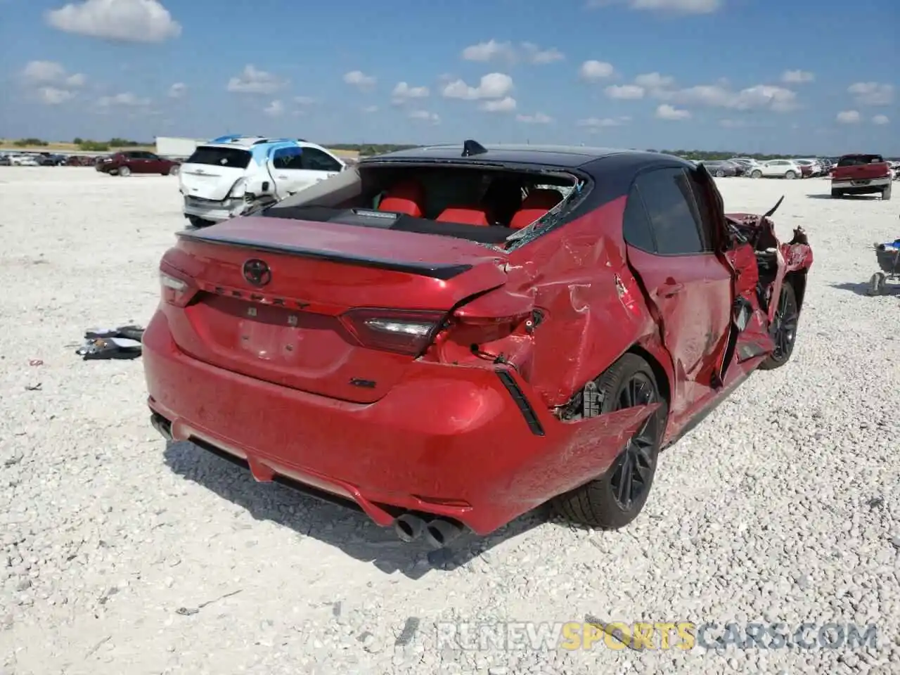 4 Photograph of a damaged car 4T1K61AK5MU416455 TOYOTA CAMRY 2021