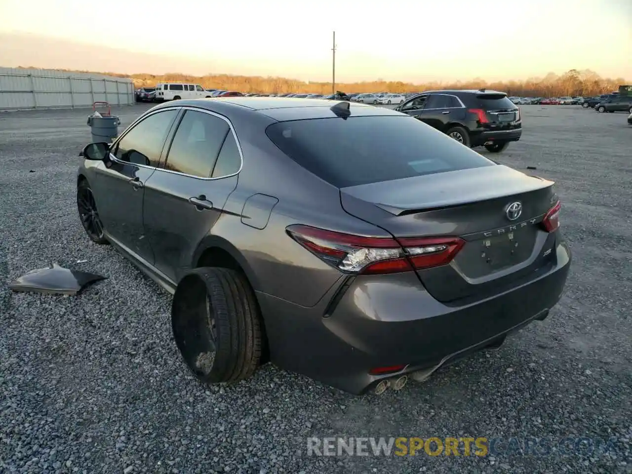 3 Photograph of a damaged car 4T1K61AK5MU440285 TOYOTA CAMRY 2021