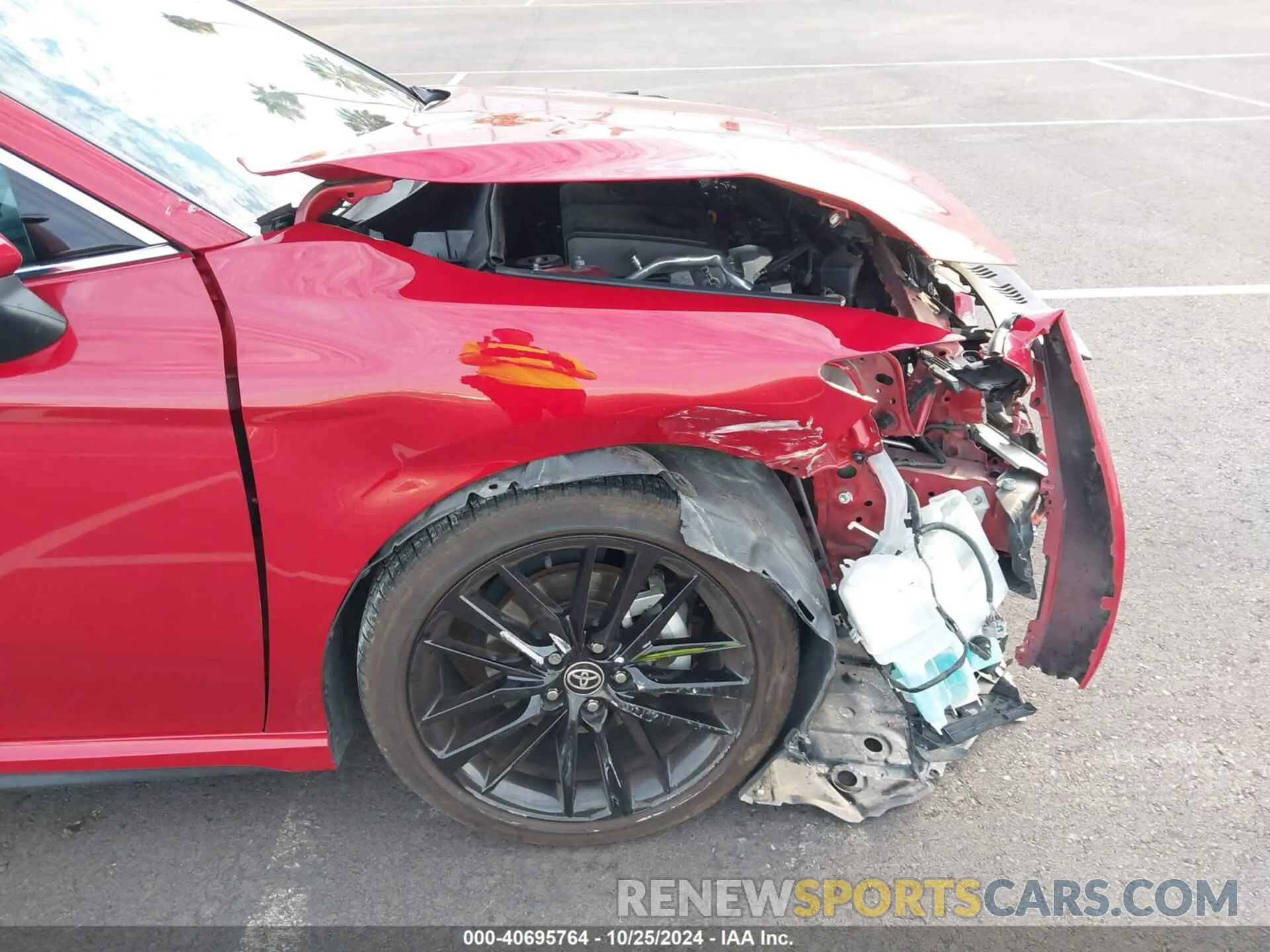 17 Photograph of a damaged car 4T1K61AK5MU484819 TOYOTA CAMRY 2021