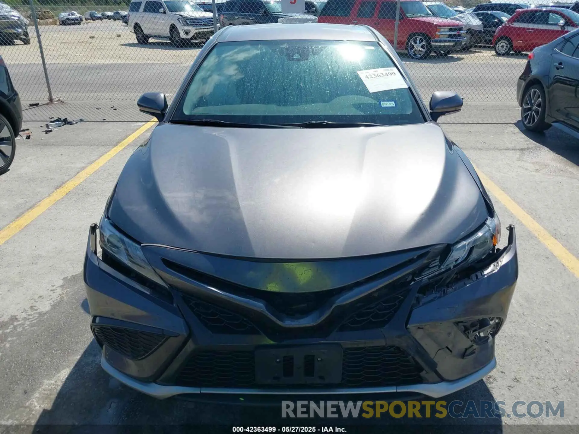 12 Photograph of a damaged car 4T1K61AK5MU494394 TOYOTA CAMRY 2021
