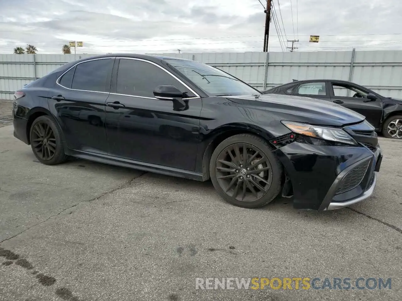 4 Photograph of a damaged car 4T1K61AK5MU523604 TOYOTA CAMRY 2021