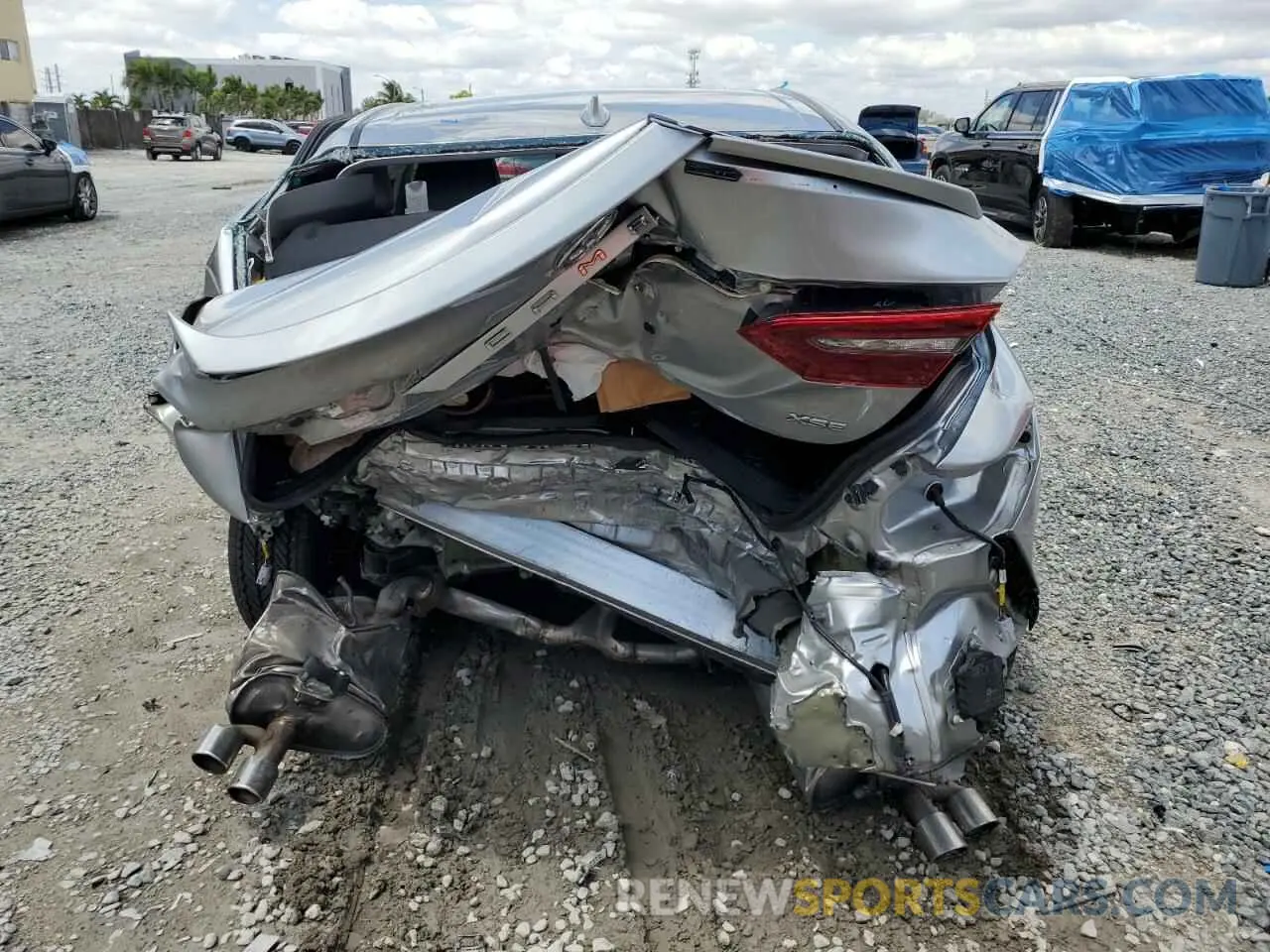 6 Photograph of a damaged car 4T1K61AK5MU614498 TOYOTA CAMRY 2021