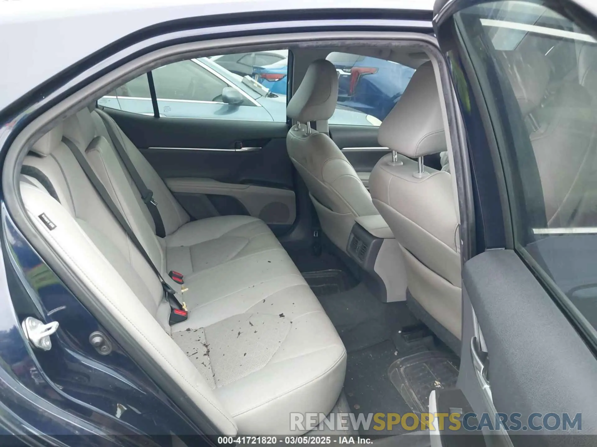 8 Photograph of a damaged car 4T1K61AK6MU458214 TOYOTA CAMRY 2021