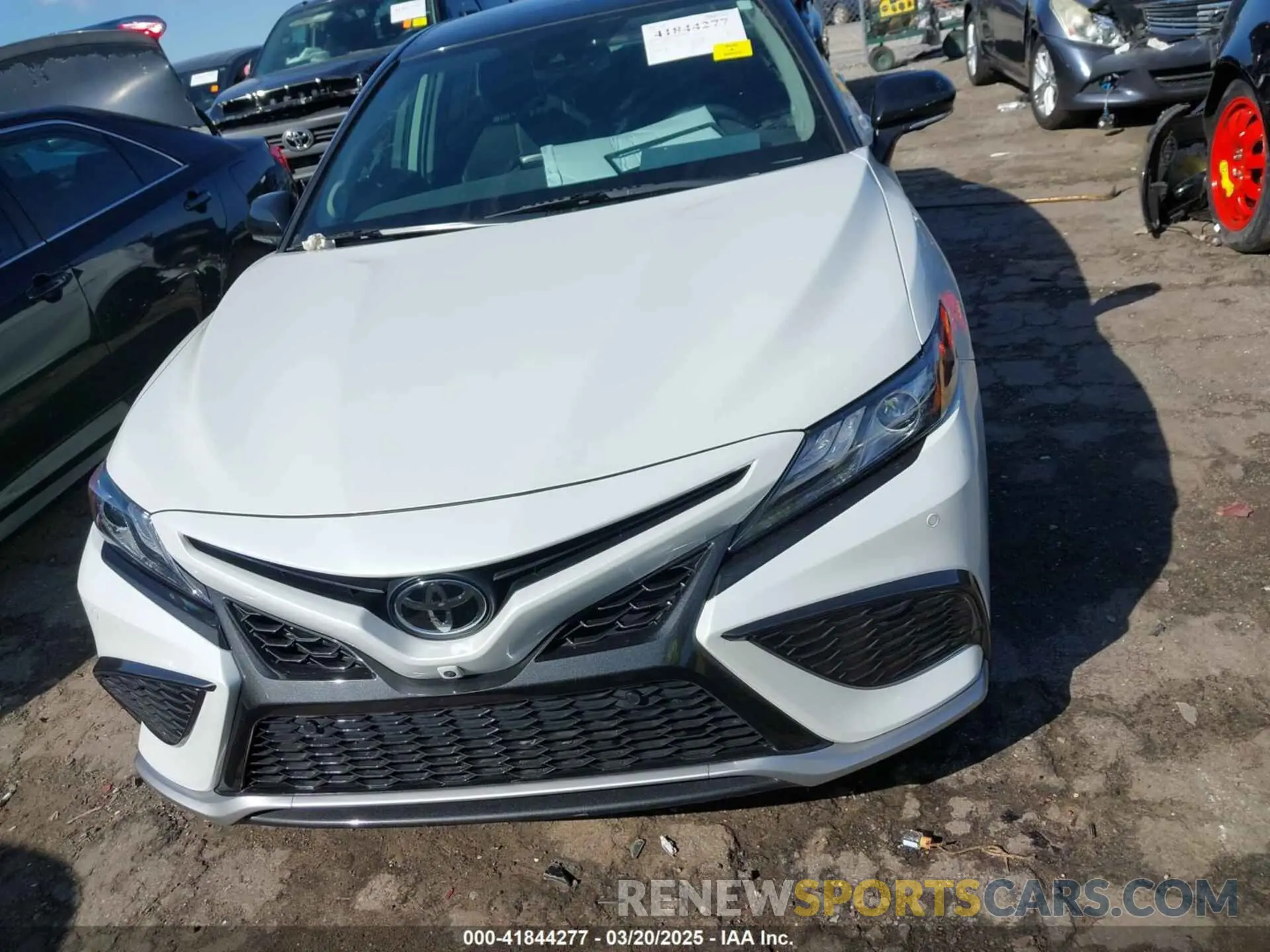 12 Photograph of a damaged car 4T1K61AK6MU474266 TOYOTA CAMRY 2021