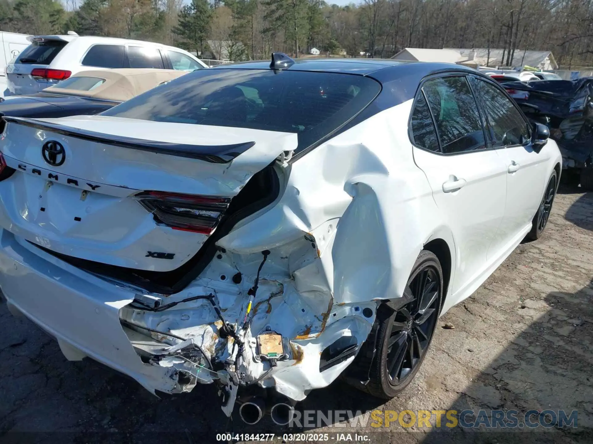 6 Photograph of a damaged car 4T1K61AK6MU474266 TOYOTA CAMRY 2021