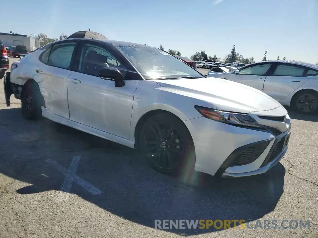 4 Photograph of a damaged car 4T1K61AK6MU485333 TOYOTA CAMRY 2021