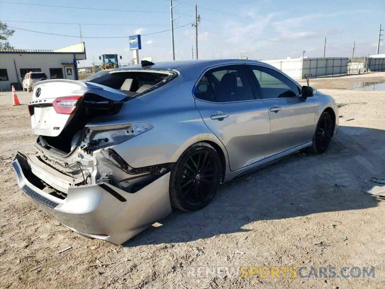 4 Photograph of a damaged car 4T1K61AK6MU515835 TOYOTA CAMRY 2021