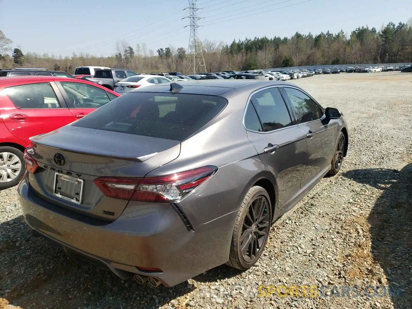 4 Photograph of a damaged car 4T1K61AK6MU520257 TOYOTA CAMRY 2021