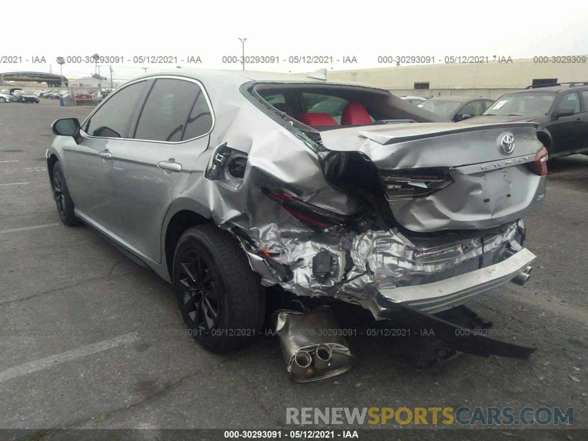 3 Photograph of a damaged car 4T1K61AK6MU557146 TOYOTA CAMRY 2021