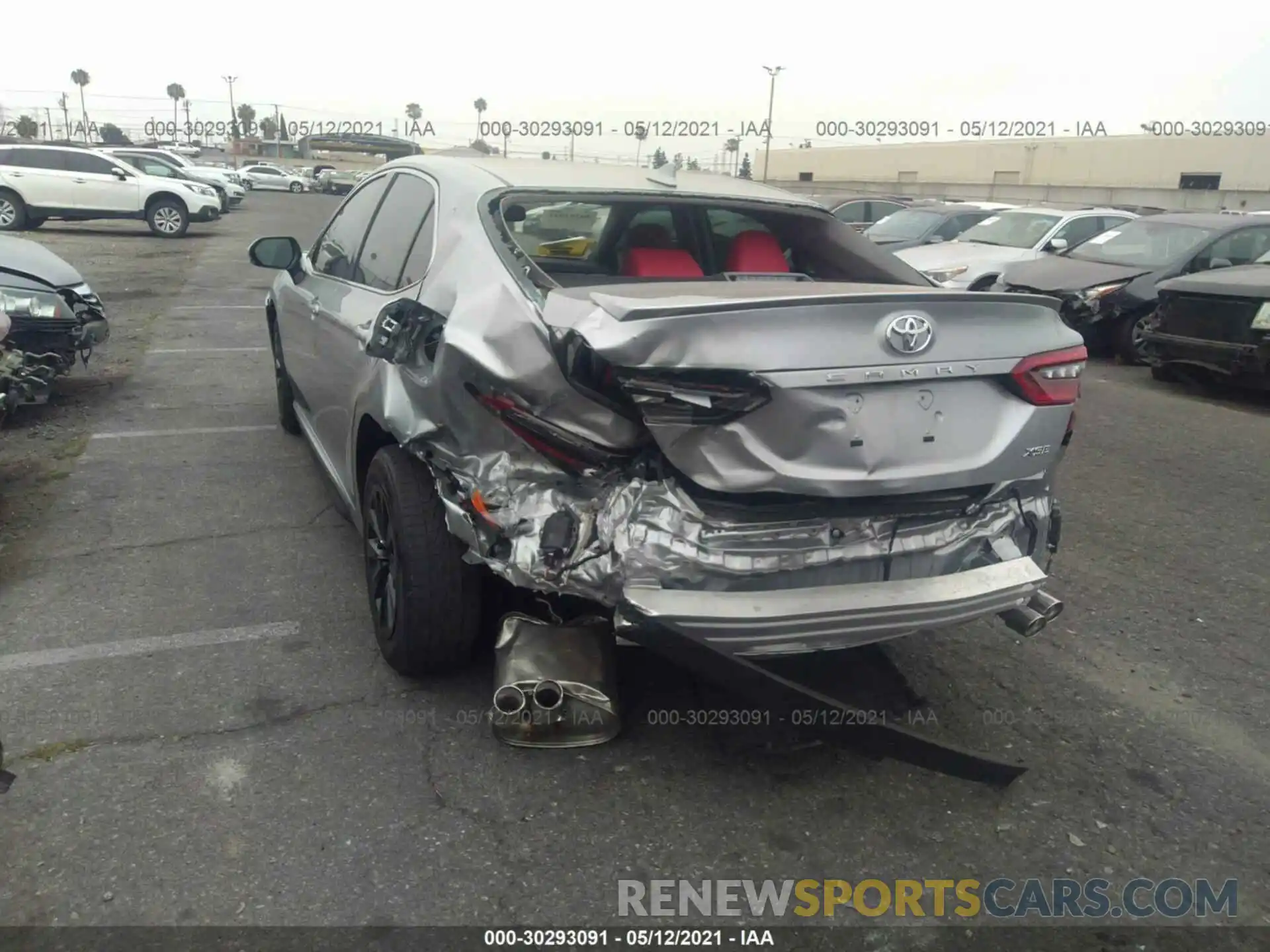 6 Photograph of a damaged car 4T1K61AK6MU557146 TOYOTA CAMRY 2021