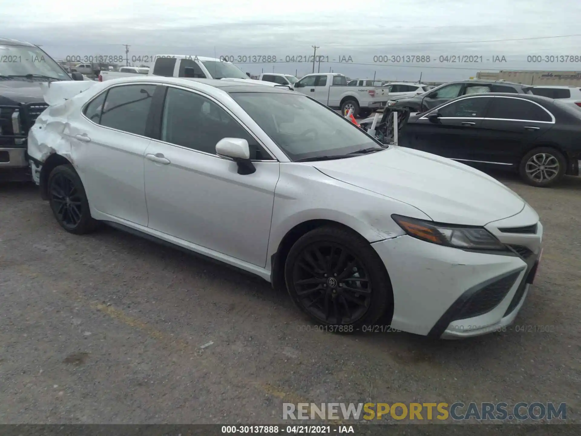 1 Photograph of a damaged car 4T1K61AK6MU563903 TOYOTA CAMRY 2021