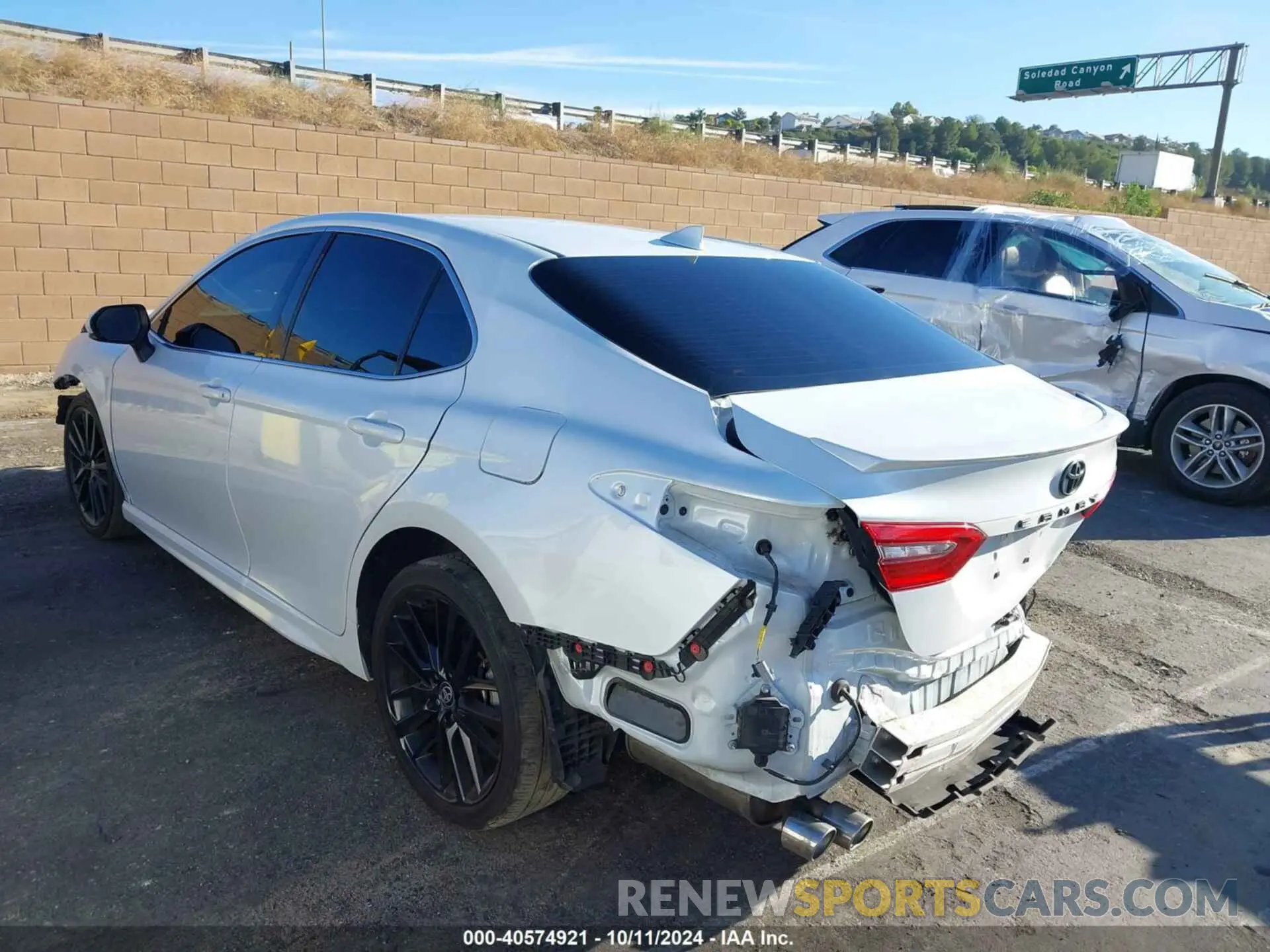 3 Photograph of a damaged car 4T1K61AK6MU578210 TOYOTA CAMRY 2021