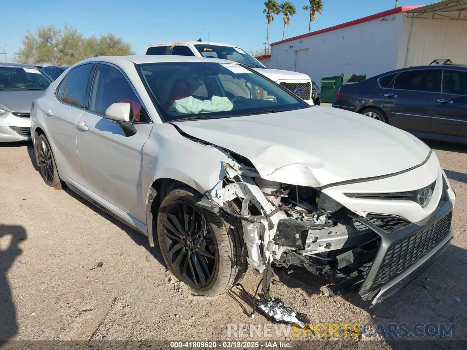 6 Photograph of a damaged car 4T1K61AK6MU589787 TOYOTA CAMRY 2021