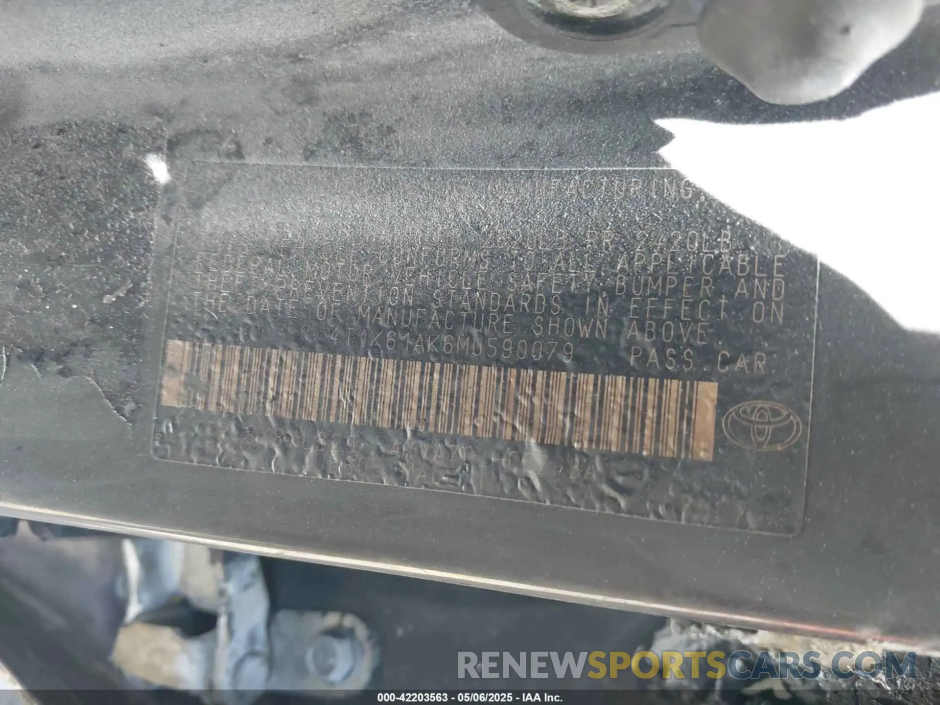 9 Photograph of a damaged car 4T1K61AK6MU590079 TOYOTA CAMRY 2021