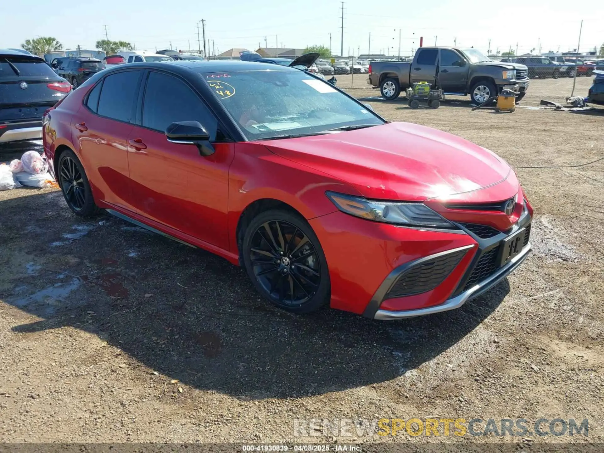 1 Photograph of a damaged car 4T1K61AK7MU407336 TOYOTA CAMRY 2021